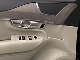 Volvo XC90 B5 AWD CORE AUT CZ 7M - náhled 33