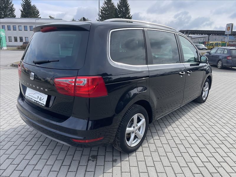 Seat Alhambra 1,4 TSi 110kw Automat 7míst GP - fotka 31 z 33