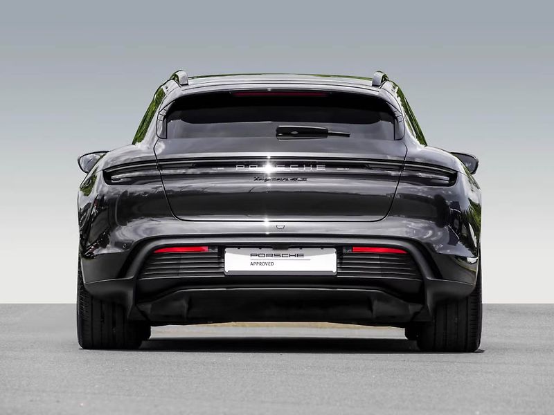Porsche Taycan 4S Sport Turismo 360 HuD InnoD - fotka 5 z 25