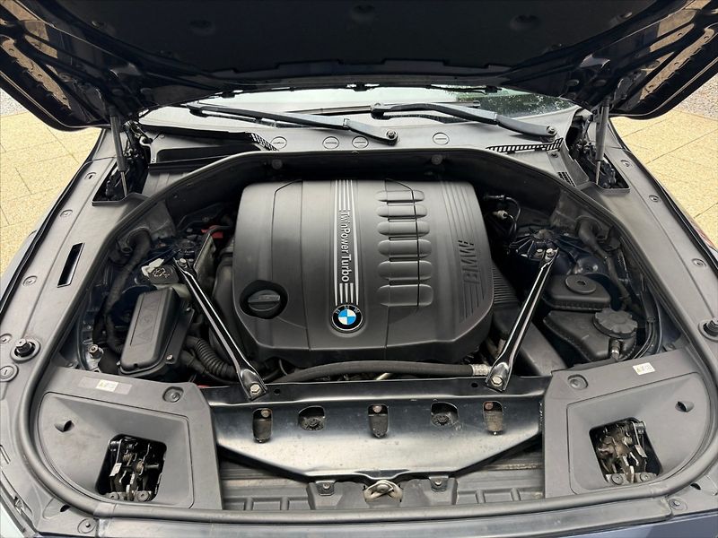 BMW Řada 5 3,0 D 220kW GT-x DRIVE-SERVIS! - fotka 38 z 39