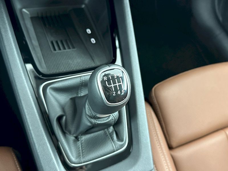Škoda Octavia (2025) Combi 1.5TSI 110kW Exclusive S - fotka 26 z 35