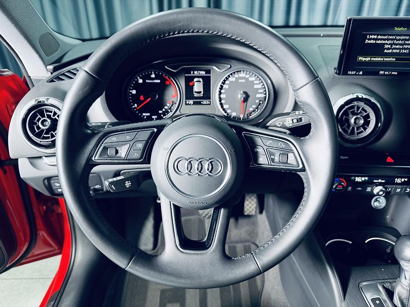 Audi A3 (2019) SPORTBACK*110kw*35TDI* - fotka 20 z 33