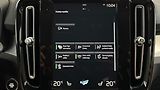 Volvo XC40 2.0 T3 AUT Momentum Pro - náhled 25