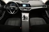 BMW Řada 3 2,0 320d 140 kW Steptronic Zár - náhled 15