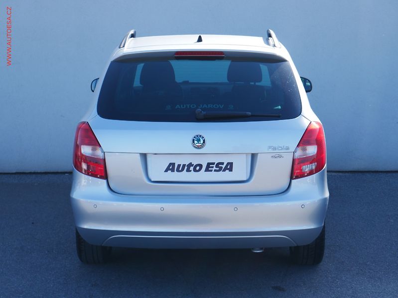 Škoda Fabia (2013) 1.2 TSi, ČR, Elegance - fotka 5 z 21