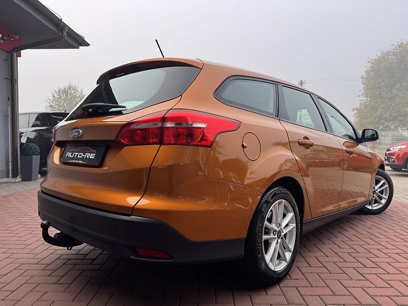 Ford Focus (2018) 1.6Ti-VCT Digi Klima Tempomat - fotka 2 z 46