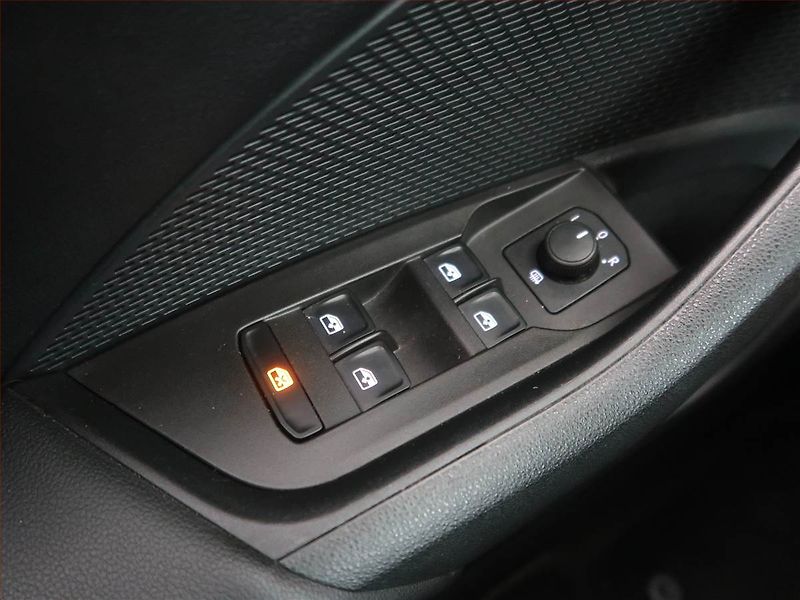Škoda Octavia (2022) Ambition 2.0 TDI, ČR,1.maj - fotka 19 z 19