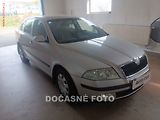 Škoda Octavia (2004) 1.6MPi, AC, park.čidla - náhled 1