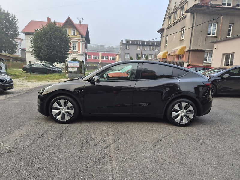 Tesla Model Y LONG RANGE DUAL MOTOR TZ 93,6% - fotka 6 z 48