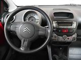 Citroën C1 (2010) 1.0 i, 1.maj,ČR, AC - náhled 11