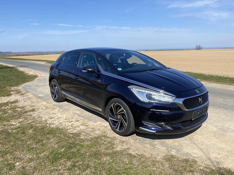 Citroën DS5 (2015) Edition 60Ds - fotka 3 z 29
