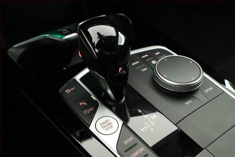 BMW Řada 2 (2021) M Paket 218i Gran Coupé - fotka 10 z 19