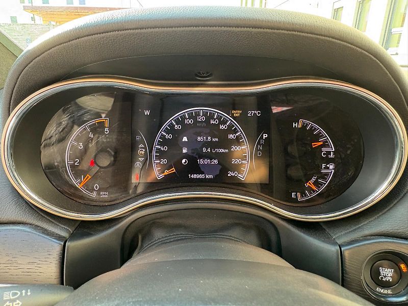 Jeep Grand Cherokee 3.0 CRD 184 kW 4X4 SUMMIT, ČR - fotka 24 z 59