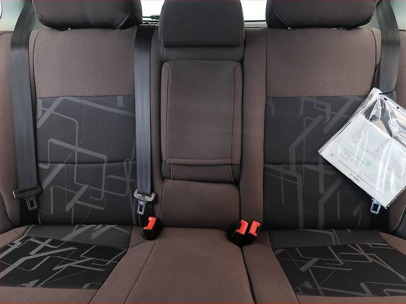 Volkswagen Polo (2009) 1.2 12V - fotka 10 z 14