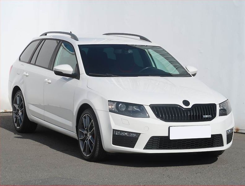 Škoda Octavia (2014) RS 2.0 TDI, Automat, Navi - fotografie inzerátu