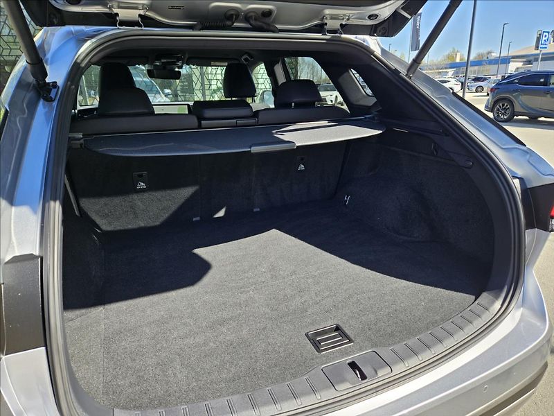 Lexus RX 350h 2,5 Executive - fotka 12 z 15