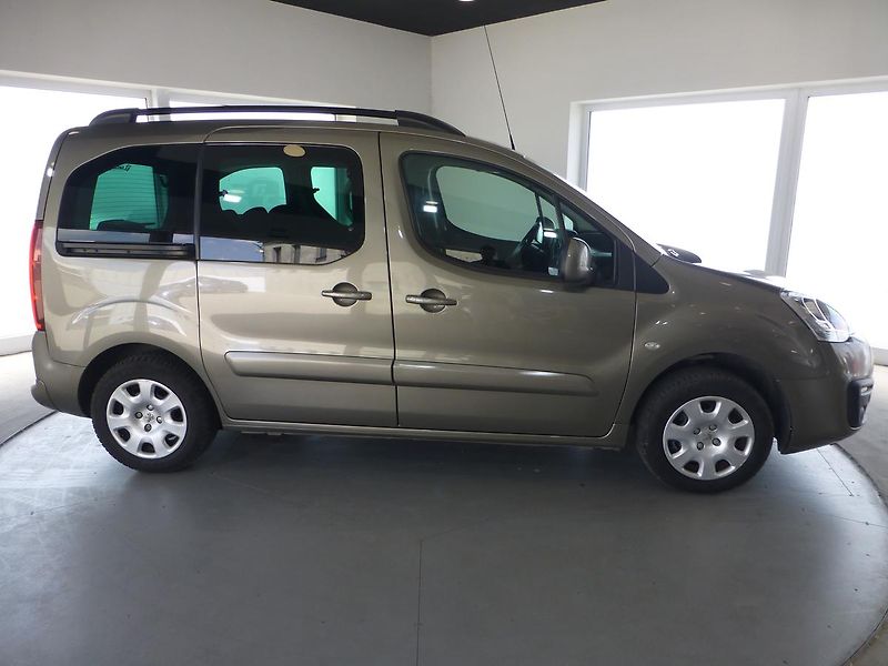Citroën Berlingo (2018) 1,6i-88KW*KAMERA*ALU**PŮVOD ČR - fotka 4 z 31