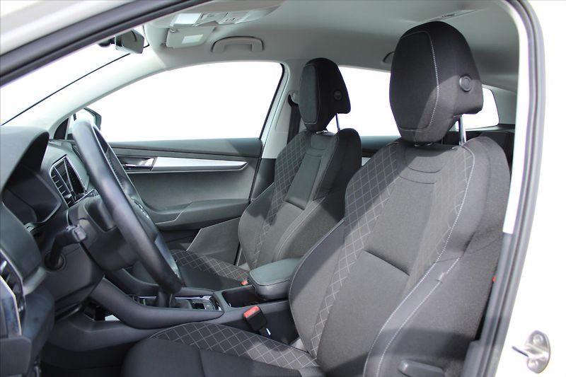 Škoda Karoq 2.0TDI 85kW AMBITION 1.MAJ. ČR - fotka 9 z 28