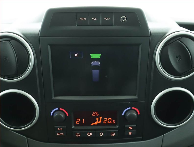 Peugeot Partner (2015) Allure 1.6 BlueHDi, 5Míst, ČR - fotka 14 z 15