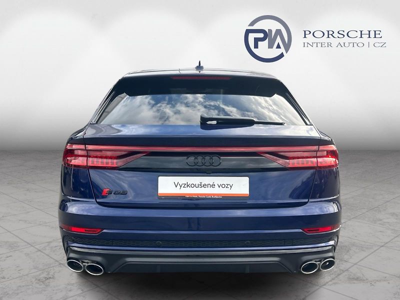 Audi SQ8 4.0 TFSI - fotka 6 z 24