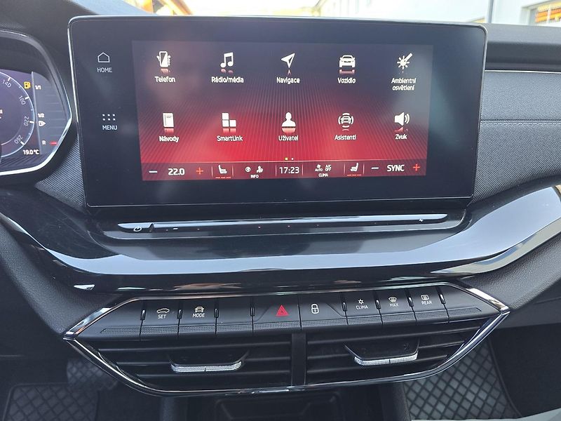 Škoda Octavia 2.0TDi DSG STYLE 1.Maj. ČR DPH - fotka 30 z 43