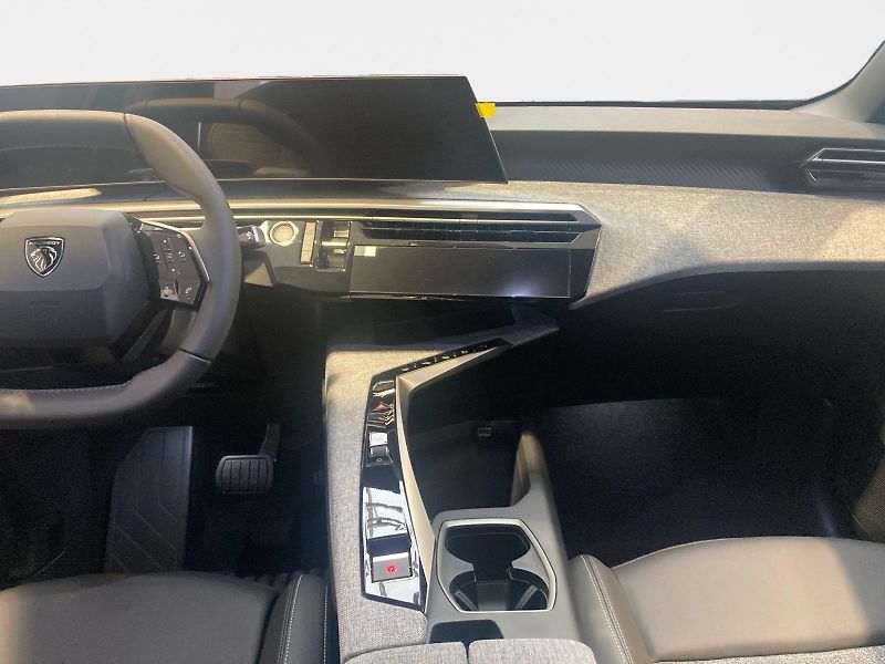 Peugeot 3008 (2026) BUSINESS Hybrid 145 e-DCS6  - fotka 4 z 9