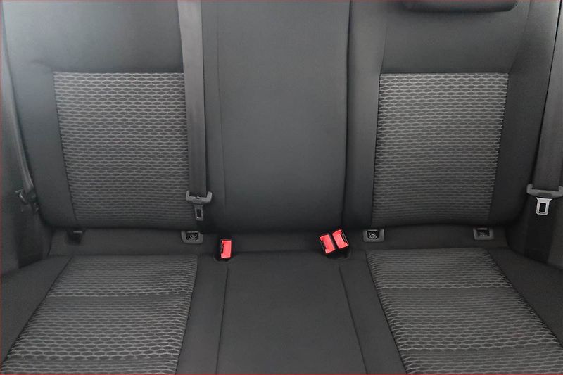 Volkswagen Golf (2009) 1.4 16V, nová STK, CZ doklady - fotka 10 z 14