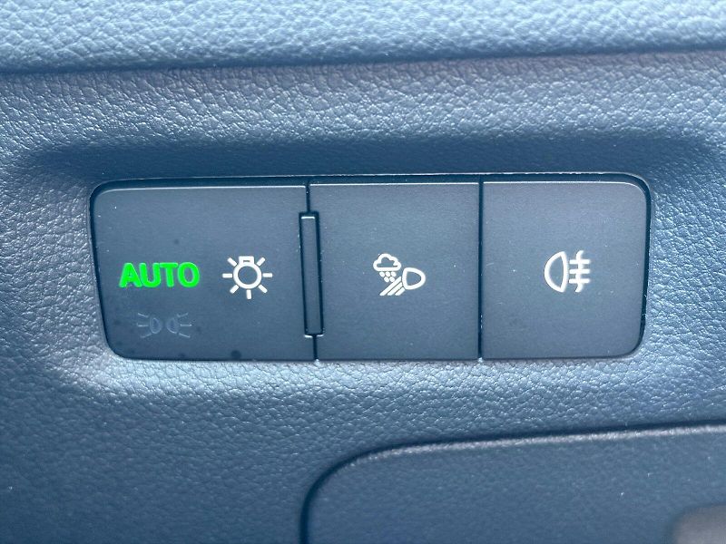 Škoda Octavia (2025) DSG 1.5 TSI / 110kW / TOP SELE - fotka 15 z 35