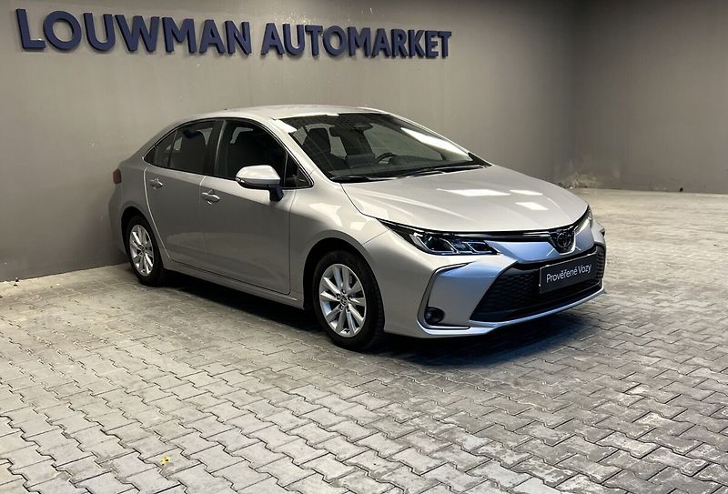 Toyota Corolla 1,5 COMFORT - fotka 13 z 16