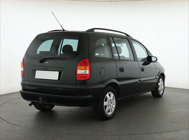 Opel Zafira (2001) 2.0 DTI 16V, 7 míst, nová STK - fotka 5 z 19
