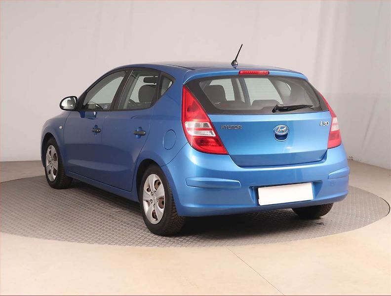 Hyundai i30 (2009) 1.4 CVVT, ČR,1.maj, po STK - fotka 4 z 14