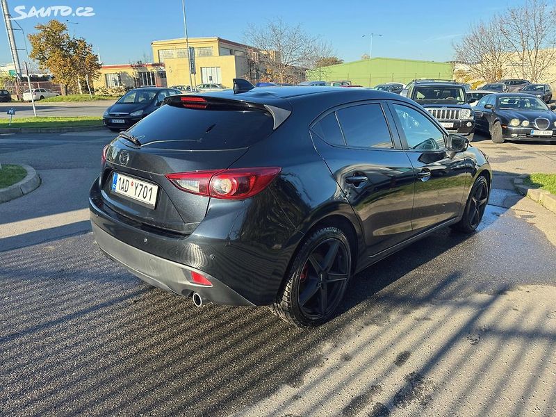 Mazda 3 (2015) 2.2D, 110kw Nefunkční Motor - fotka 5 z 19