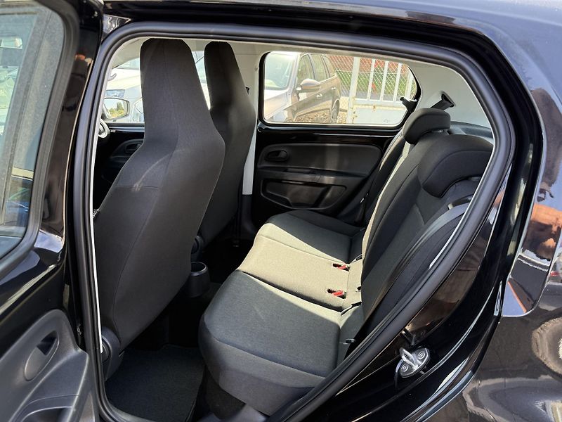 Škoda Citigo 1.0 MPI KLIMA - fotka 9 z 13