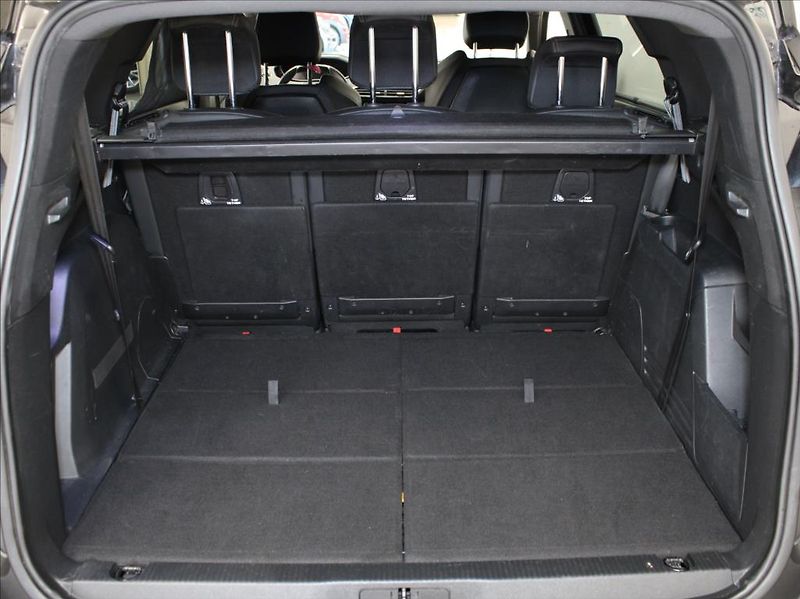 Peugeot 5008 1,6 PT 133kW 8AT GT-line 7míst - fotka 26 z 27
