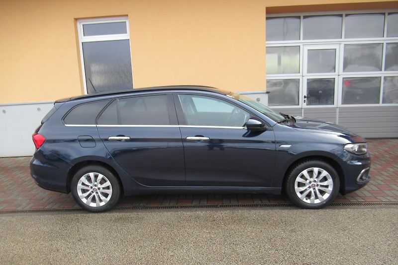 Fiat Tipo 1.6 JTDM  AUT. KLIMA  NAVIGACE - fotka 3 z 28