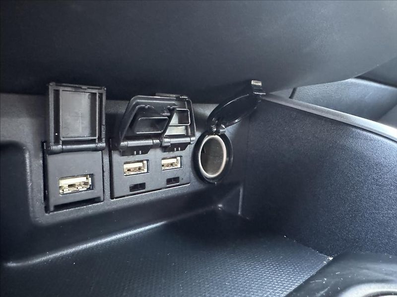 Toyota Highlander 2,5 Hybrid,Tažné,DPH - fotka 20 z 27