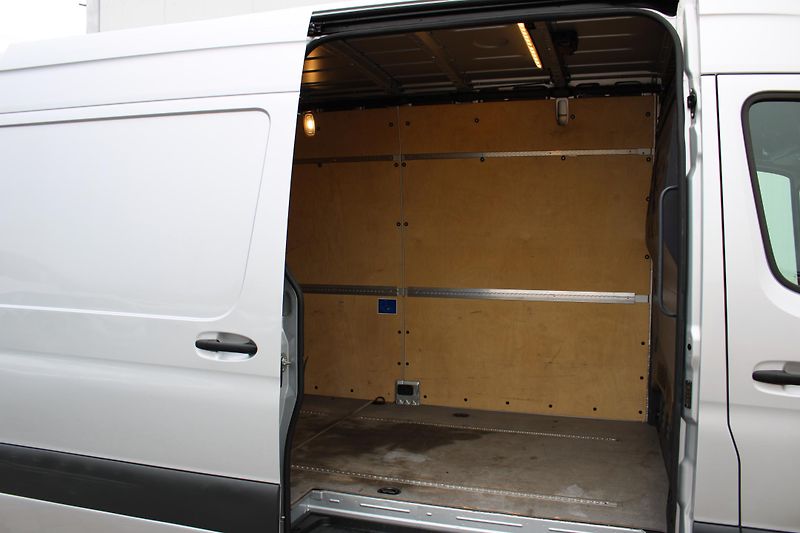Mercedes-Benz Sprinter 315 CDI 2,0 Maxi+Klima - fotka 8 z 25