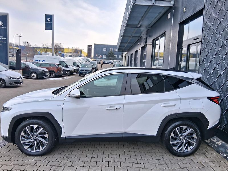Hyundai Tucson STYLE 1.6 CRDi 4x4 100 kW - fotka 4 z 29