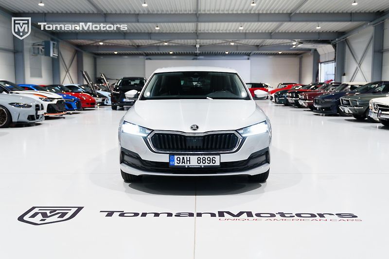 Škoda Octavia (2022) 2.0L TDI Abtion - fotka 2 z 19