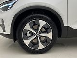 Volvo XC40 (2026) B3 AUT DARK ULTRA  - náhled 18