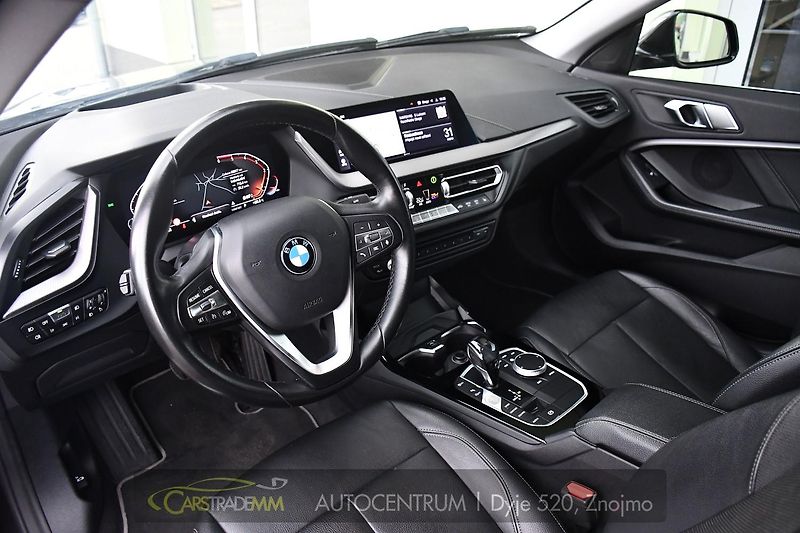 BMW Řada 2 218d ČR 1.MAJ TAŽNÉ - fotka 9 z 55