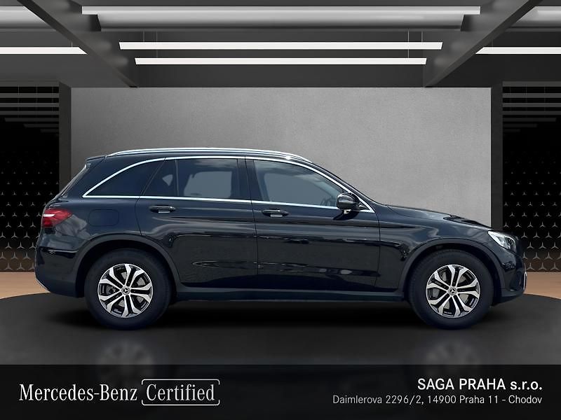 Mercedes-Benz GLC SUV 250 4MATIC 38 000 km - fotka 3 z 21