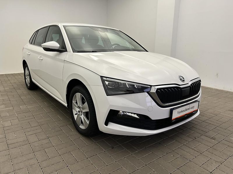 Škoda Scala 1.0 TGI Style - fotka 25 z 25