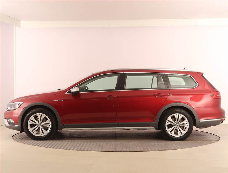 Volkswagen Passat (2016) Alltrack 2.0 TDI, 4X4 - fotka 3 z 28