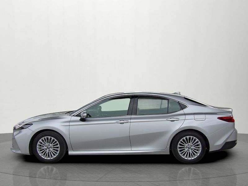 Toyota Camry 2.5 Hybrid Comfort ČR DPH - fotka 2 z 27