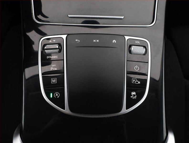 Mercedes-Benz GLC (2022) 200 d 4MATIC - fotka 11 z 18