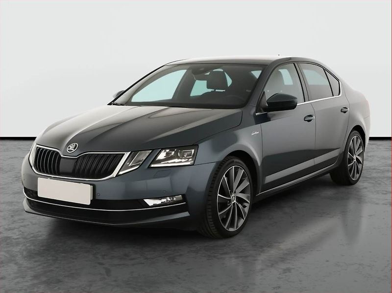 Škoda Octavia (2018) Laurin&Klement 2.0 TSI - fotka 2 z 20