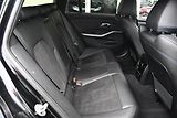 BMW Řada 3 320d xDrive M-SPORT   - náhled 17
