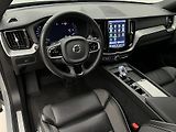 Volvo XC60 B4 AWD DARK PLUS CZ 1. maj. - náhled 3