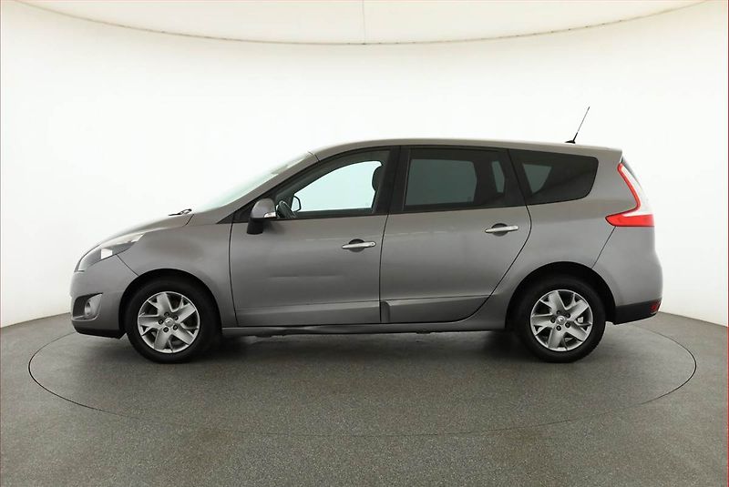 Renault Grand Scénic (2011) 1.5 dCi, po STK, jezdí dobře - fotka 3 z 17